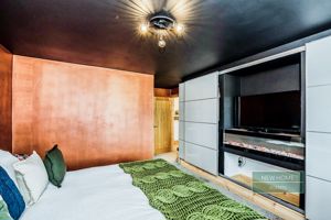 Photo 4- click for photo gallery